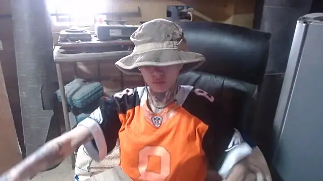 Snapshot of bad_couple_sex chatting on 10/07/25, 07:00 bad couple sex online show from 10/07/25, 07:00