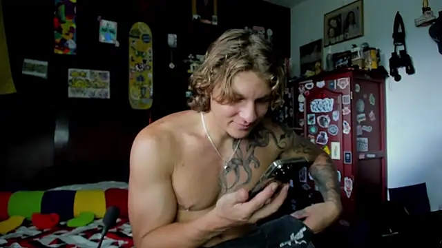 Tom Krakow online show from 10/24/25, 08:49