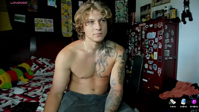 Tom Krakow online show from 10/25/25, 09:09