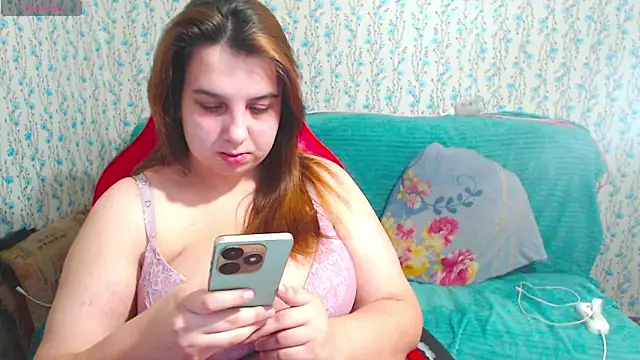 Snapshot of Anna_Ki chatting on 03/06/25, 03:24 Anna Ki online show from 03/06/25, 03:24