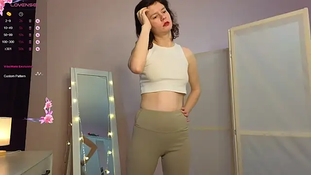 Snapshot of Dana_Magicall chatting on 02/07/25, 08:01 Dana Magicall online show from 02/07/25, 08:01