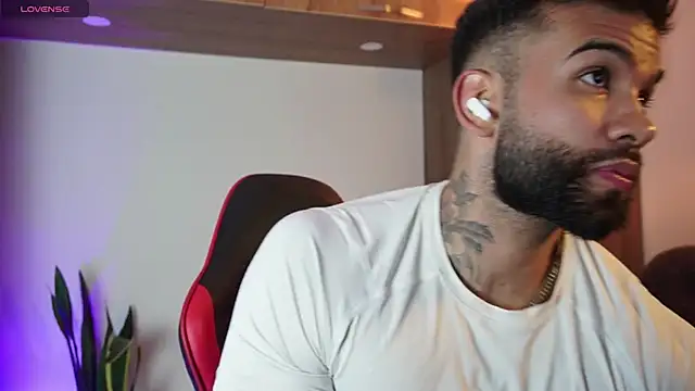 MarkHazze online show from 11/07/25, 10:54