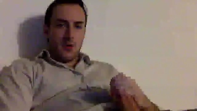 Snapshot of mainnrd chatting on 01/02/25, 07:40 mainnrd online show from 01/02/25, 07:40