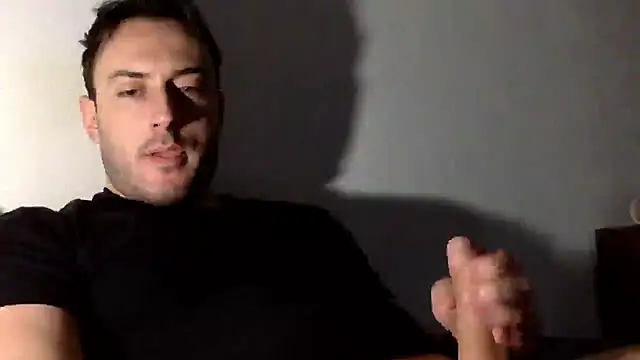 Snapshot of mainnrd chatting on 02/17/25, 07:15 mainnrd online show from 02/17/25, 07:15