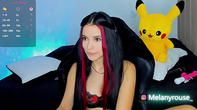 melanyrouse1 online show from 10/25/25, 08:25