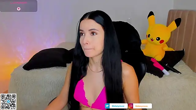 melanyrouse1 online show from 12/01/25, 03:28