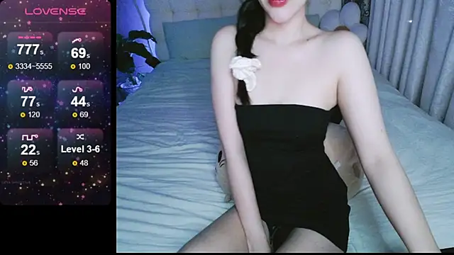  Viviann  online show from 12/10/24, 04:06