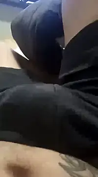 dredre1069 online show from 12/10/24, 02:38