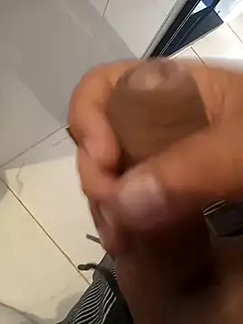 dredre1069 online show from 01/14/25, 02:00