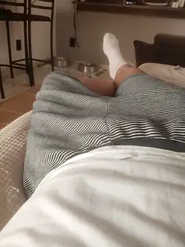 dredre1069 online show from 11/05/25, 02:39