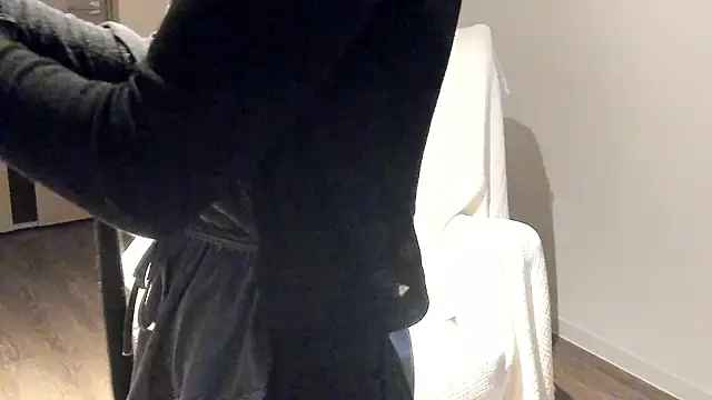 Lily 0000 online show from 02/10/26, 04:11