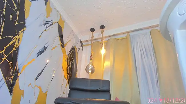 Brianna Stars online show from 12/14/24, 12:01