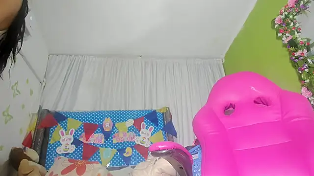 KEYRA-MILLER- online show from 04/06/26, 06:42