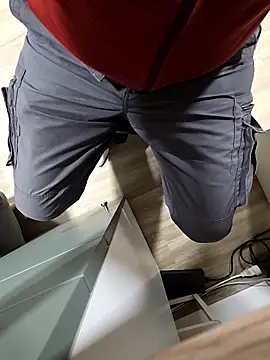 Snapshot of anald66666 chatting on 09/12/25, 06:46 anald66666 online show from 09/12/25, 06:46