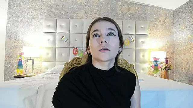 Lezy  online show from 04/11/26, 07:40