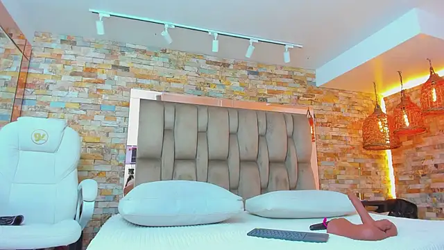 karla dunn online show from 09/19/25, 08:31