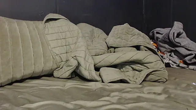 Dogz n daugthers online show from 01/20/25, 09:11