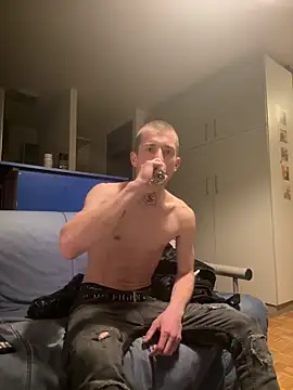 Snapshot of bosnianhot chatting on 04/03/26, 08:18 bosnianhot online show from 04/03/26, 08:18