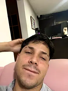 Snapshot of Issac_james_ chatting on 09/27/25, 03:11 Issac james online show from 09/27/25, 03:11