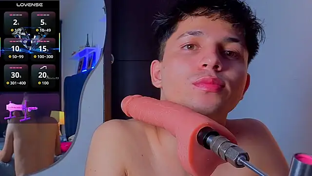 Issac james  online show from 11/07/25, 05:29