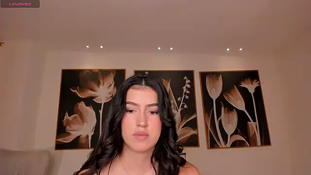 PaulinaSantos  online show from 11/05/25, 07:36