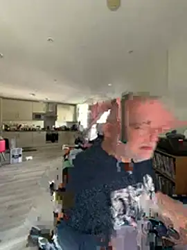LondonTeffy online show from 07/13/26, 12:30
