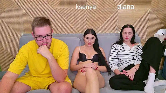 Ksenny online show from 11/04/25, 03:55