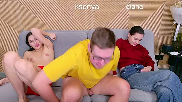 Ksenny online show from 02/22/26, 04:35