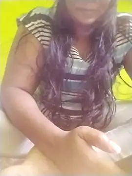 Tamilpriya46 online show from 10/08/25, 05:10