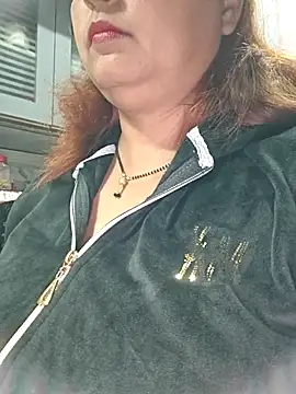 Dianaa9 online show from 12/18/25, 08:42