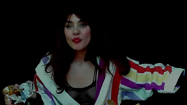 SophieCharm online show from 12/18/24, 02:28