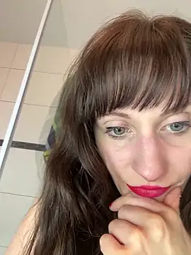 victoirenextdoor online show from 02/06/25, 08:56