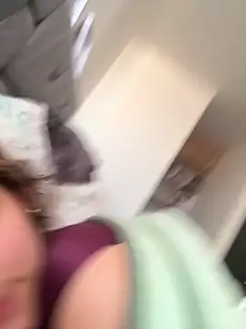 xia foxxy online show from 10/05/25, 12:47