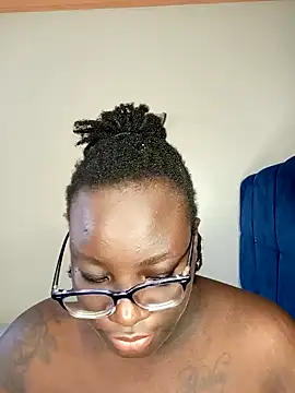 Toomuch Squirt online show from 02/02/25, 09:08