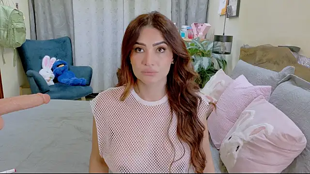 Abrilqueen online show from 04/19/26, 12:00