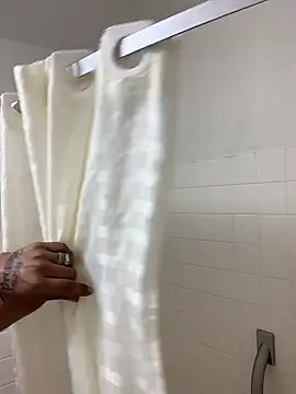 curvedicbandit6 2 online show from 12/13/24, 11:45