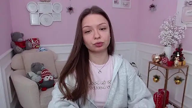 LucySkilar online show from 01/08/26, 05:32