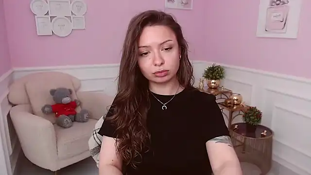 Snapshot of LucySkilar chatting on 05/12/26, 05:59 LucySkilar online show from 05/12/26, 05:59