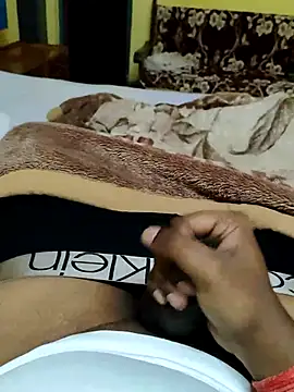 Brown Munda047 online show from 12/12/24, 07:37