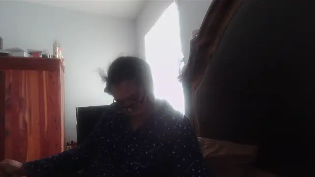 ebonyred online show from 11/14/25, 02:05