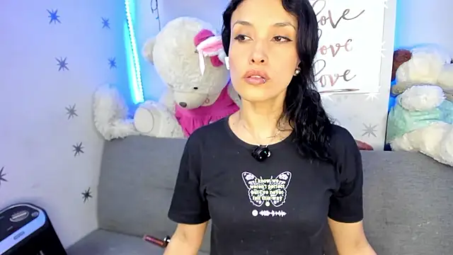 Snapshot of MeganLord chatting on 01/13/26, 06:46 MeganLord online show from 01/13/26, 06:46