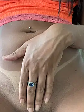 Francielediass online show from 02/25/26, 06:50