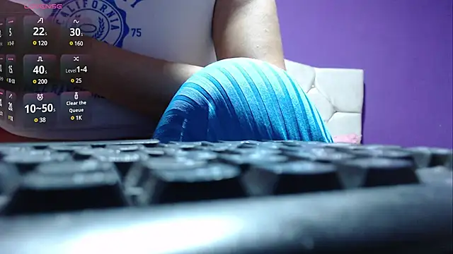 Lolitta xxx online show from 02/11/25, 02:46