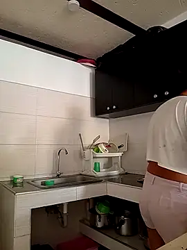 Pocahontaslovex online show from 10/08/25, 02:14