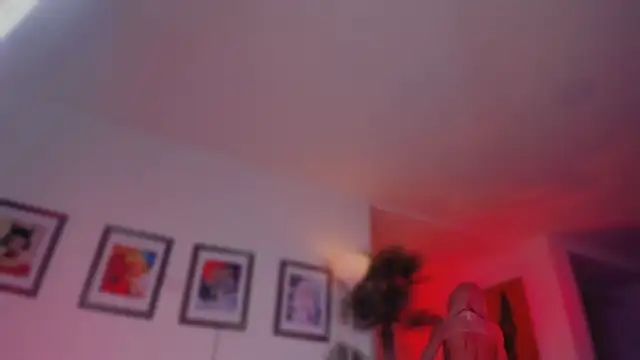 Taylor  foxxx online show from 07/08/26, 07:13