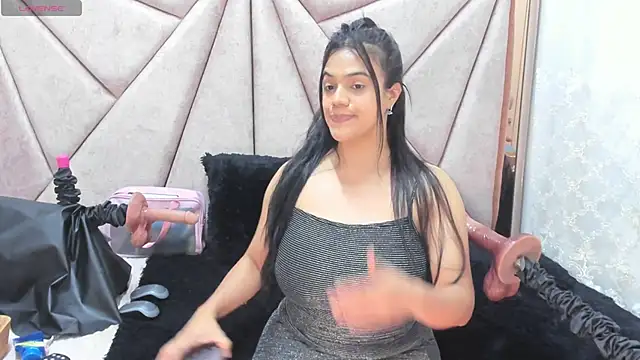 Deisy Torres online show from 02/18/25, 10:03