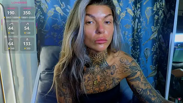 tattooedBabyy online show from 10/29/25, 07:43