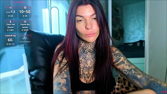 Snapshot of tattooedBabyy chatting on 04/30/26, 07:04 tattooedBabyy online show from 04/30/26, 07:04