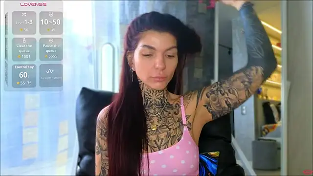 Snapshot of tattooedBabyy chatting on 05/07/26, 09:14 tattooedBabyy online show from 05/07/26, 09:14