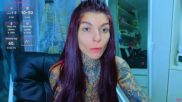 Snapshot of tattooedBabyy chatting on 06/03/26, 02:33 tattooedBabyy online show from 06/03/26, 02:33